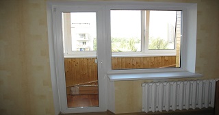 Ремонт балконной двери Новотроицк, цена от 996 руб.